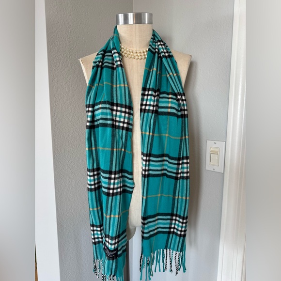 100% Cashmere Tiffany Blue Tartan from Scotland 68”x13” - Picture 2 of 5